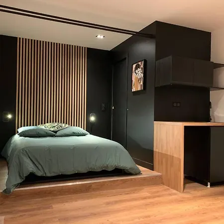 Avec Jacuzzi Dans La Et Piscine Aux Beaux Jours Vaudancourt