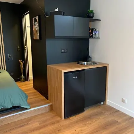 Avec Jacuzzi Dans La Et Piscine Aux Beaux Jours Apartament Vaudancourt